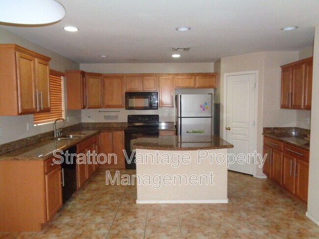 Foto del edificio - 4347 W Darrel Rd