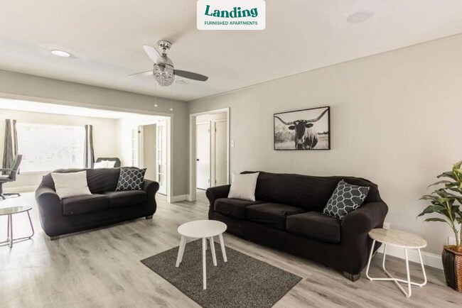 Foto del edificio - 3109 Pecan Ln