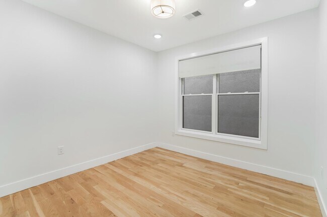 Foto del edificio - 382 7th St