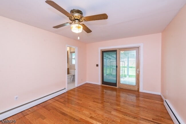 Building Photo - 23 Distler Ave