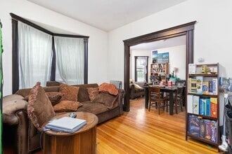 Building Photo - 34 Belknap St