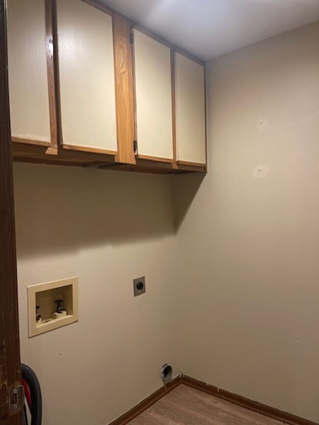 Foto del edificio - 108 W Olive St