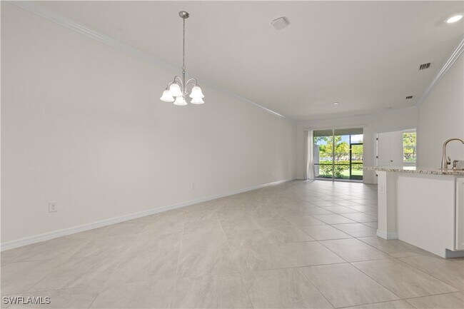 Foto del edificio - 4240 Lemongrass Dr