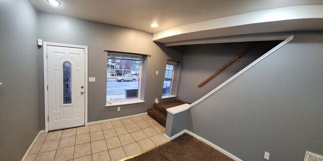 Building Photo - 3015 Magnolia Ave