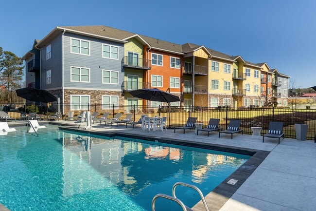 Building Photo - The Rise Apartments