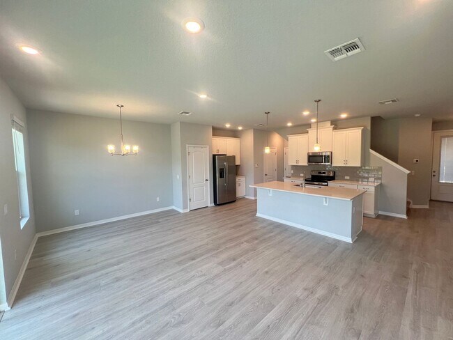 Foto del edificio - Luxurious Carrabelle Townhome with Premium...