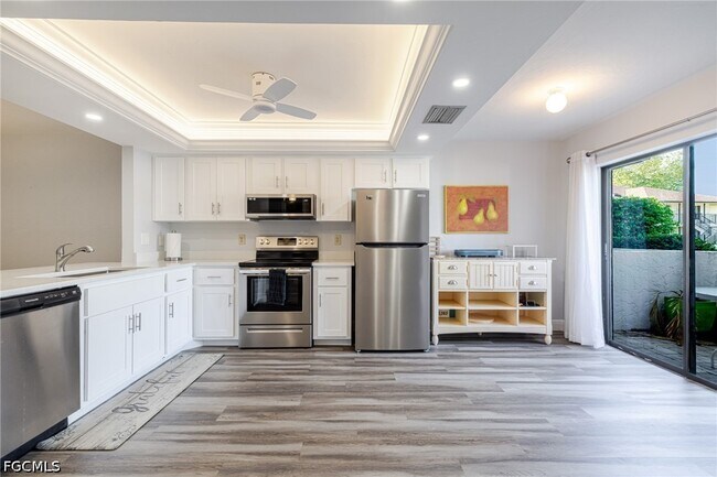 Foto del edificio - 600 Misty Pines Cir