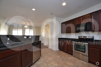 Building Photo - 9182 W Black Hill Rd