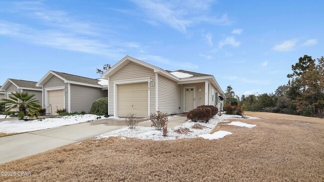 Building Photo - 3165 Meadow St