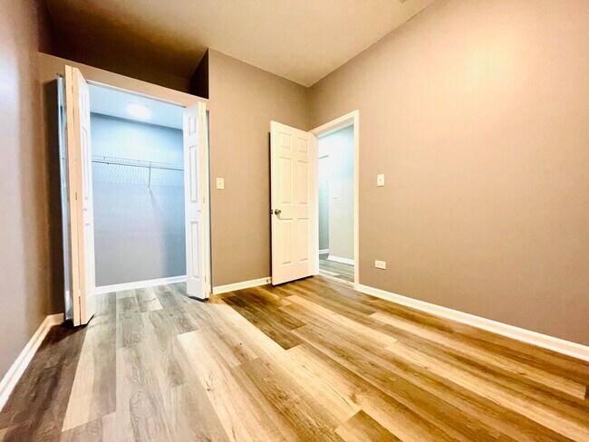 Foto del edificio - 2706 S Wells St