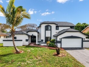 Building Photo - 7350 NW 54th St