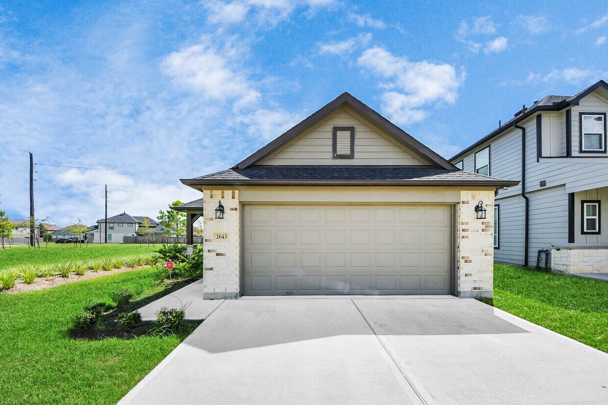 Foto principal - 2643 Oakleaf Ash Ln