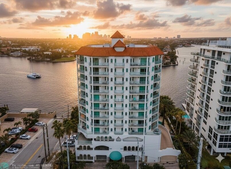 Photo - 301 N Birch Road Unit 6S