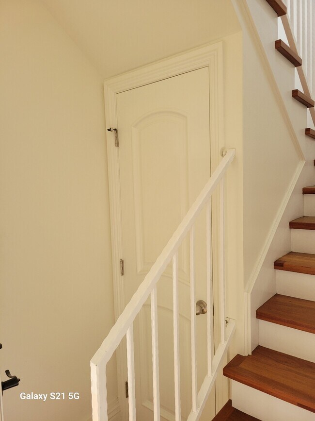 Lower Stair Case Storage - 4183 Commonwealth Ave