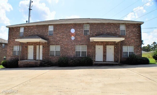 Foto del edificio - 510 Sullivan Kilrain Rd