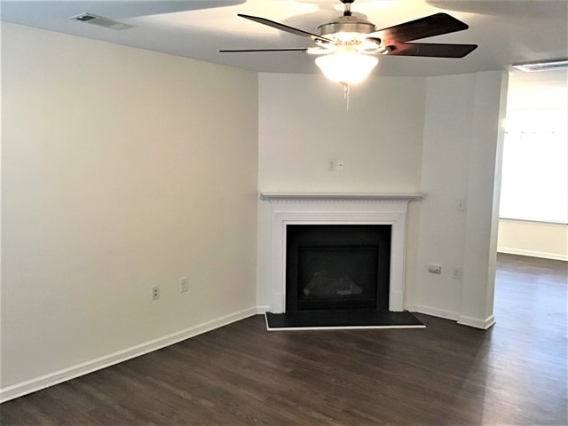 Foto del edificio - 1524 Eastway Dr