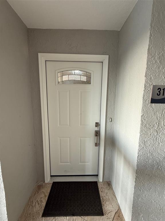 Foto del edificio - 1477 Park Beach Cir