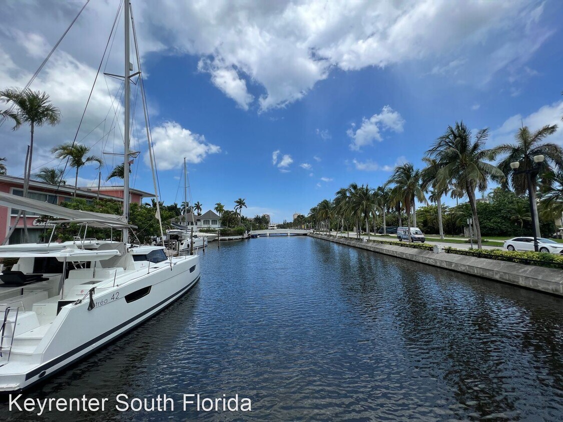 Foto principal - 2 br, 1 bath House - 40 Isle of Venice Dri...