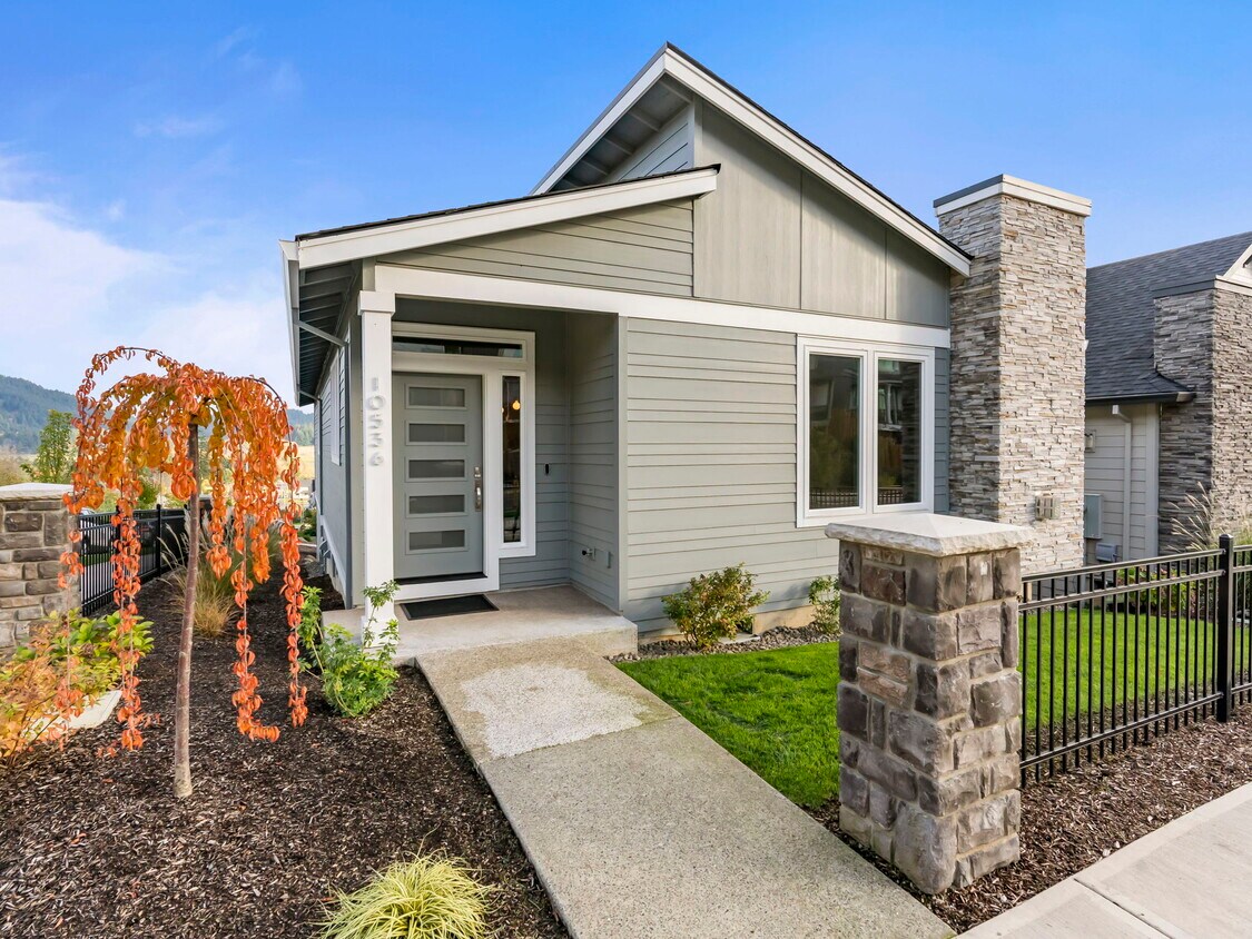 10536 SE 162nd Ave, Happy Valley, OR 97086 House for Rent in Happy