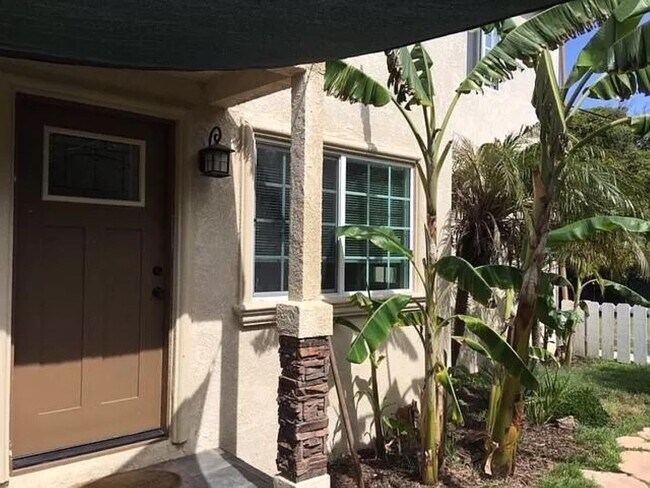 Foto del edificio - 3674-3680 Voltaire St.