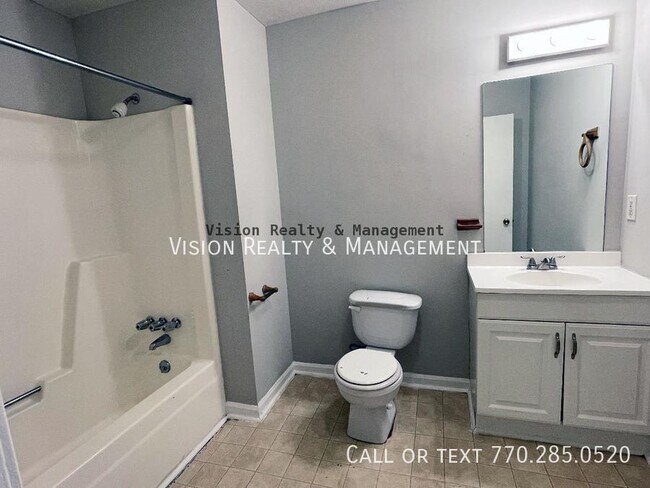 Building Photo - 270 Sage Dr.