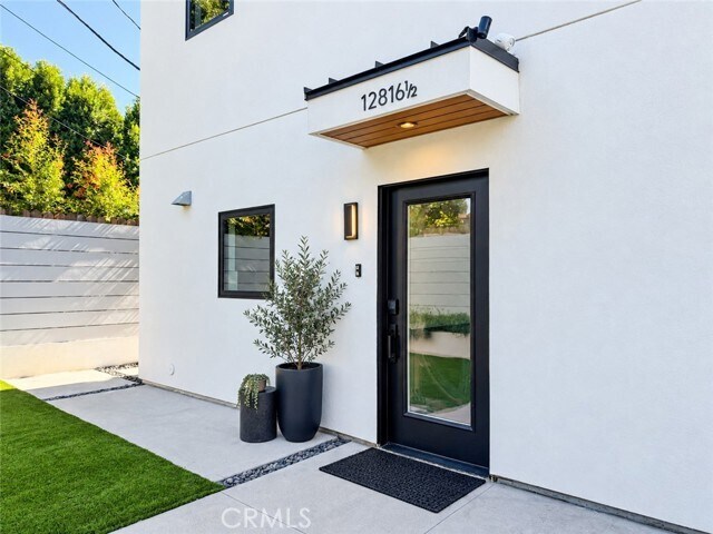 Foto del edificio - 12816 Bloomfield St