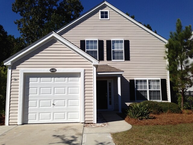 Primary Photo - 448 Live Oak Walk