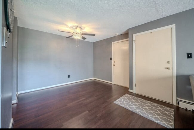 Building Photo - 341 Pawtucket Blvd