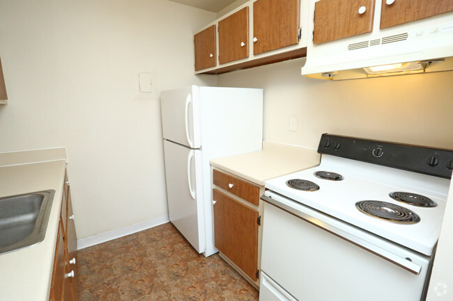 Interior Photo - Camelot Apartments