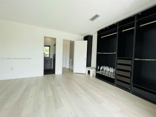 Building Photo - 2209 NE 122nd St