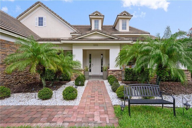 Building Photo - 12012 Waterstone Loop Dr