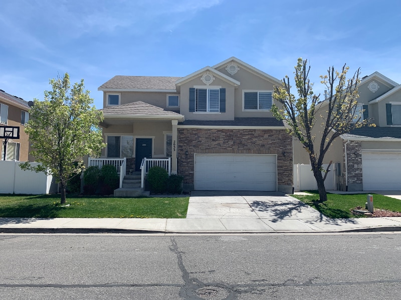Primary Photo - 5033 W Black Granite Way
