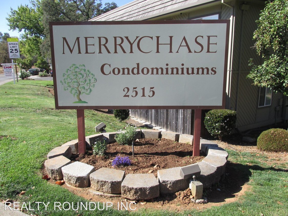 Primary Photo - 2515 Merrychase Dr