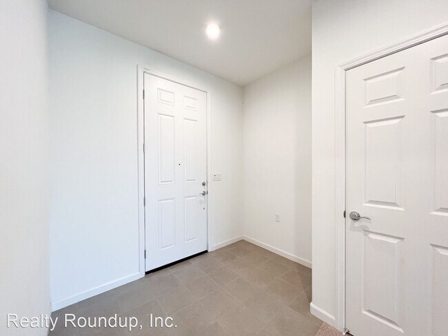 Building Photo - 3 br, 2 bath House - 9866 Black Swan Dr