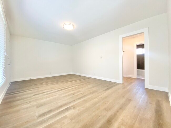 Foto del edificio - 515 S St Andrews Pl Los Angeles, CA 90020