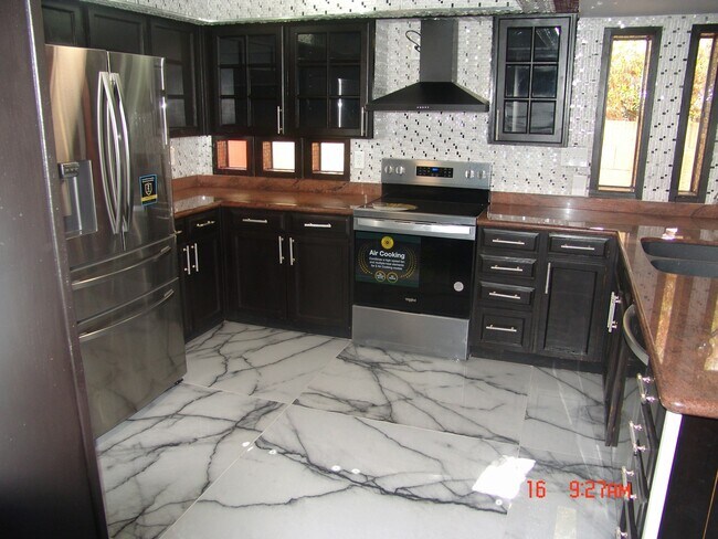 Foto del edificio - 931 E Morningstar Ln