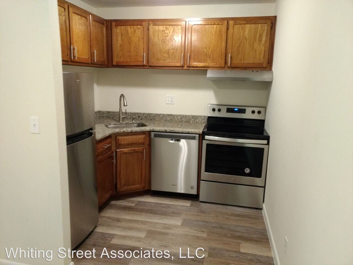 Foto principal - 2100 Stanley St