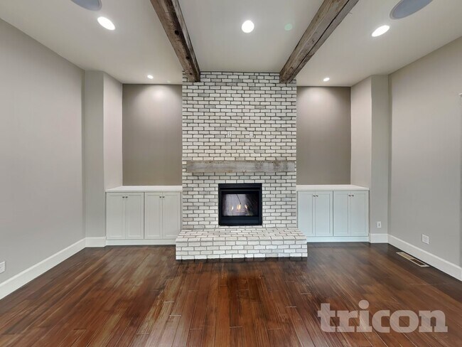 Foto del edificio - 2604 NE 175th St