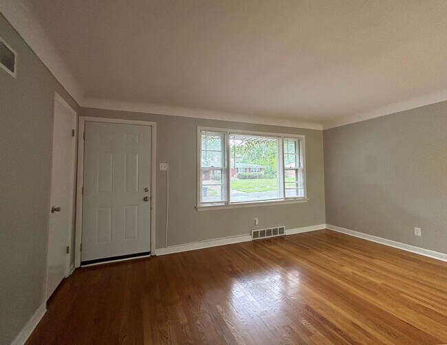 Foto del edificio - 926 Thatcher Ave