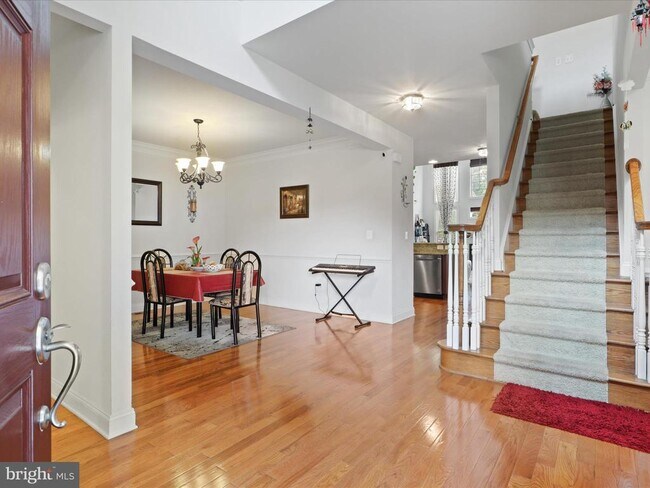 Building Photo - 42932 Nokes Corner Terrace