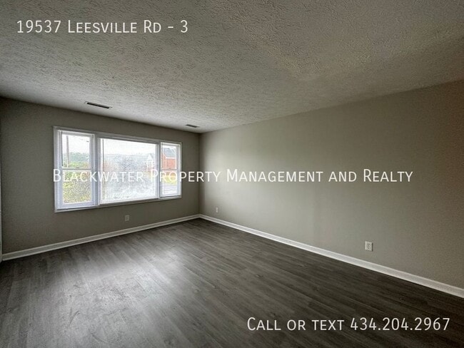 Building Photo - 19537 Leesville Rd