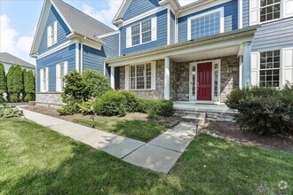 Building Photo - 5 Hibberd Rd