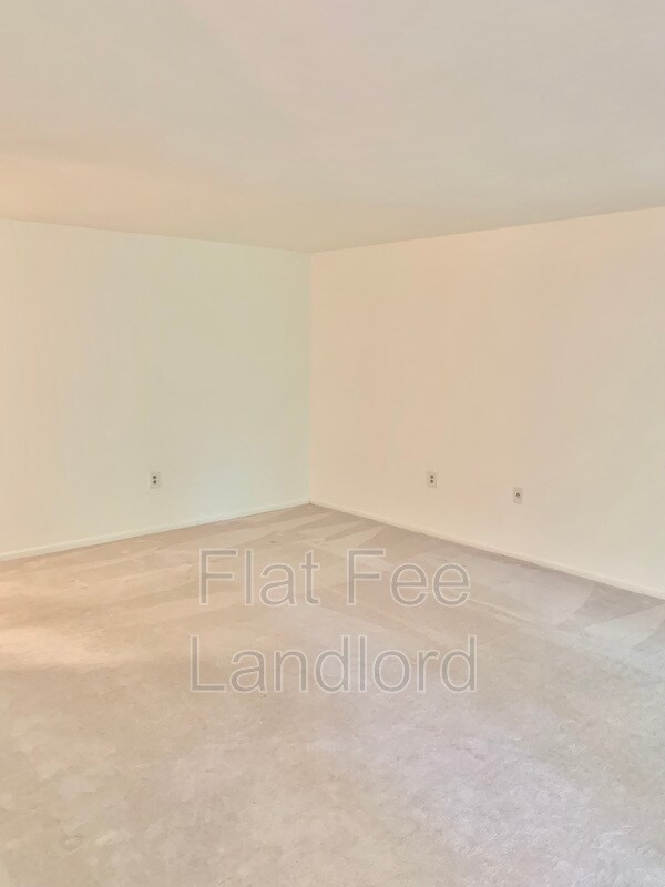 Building Photo - 1524 Northgate Square