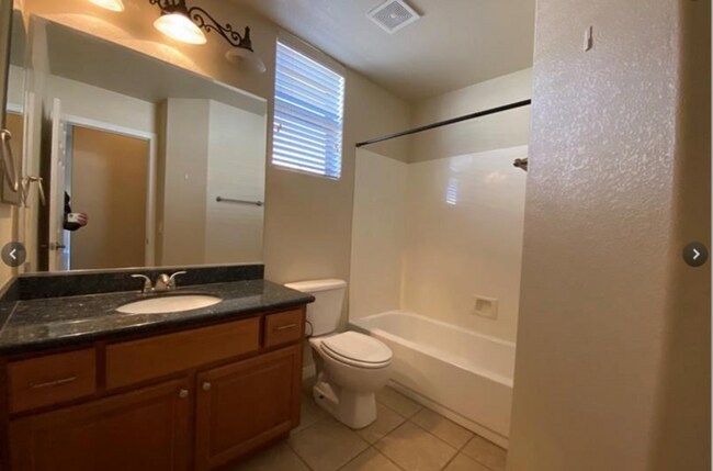 Building Photo - 2154 Ponticello Dr