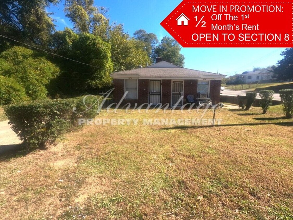 Primary Photo - Come see this 1 Bedroom Single Family Home...
