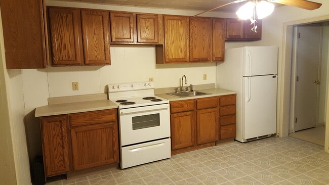 Building Photo - 416 Bessemer Ave