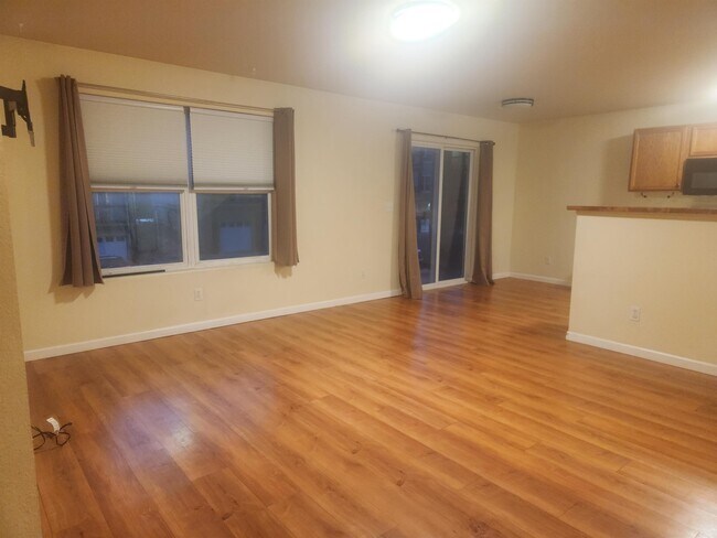 Building Photo - 7101 Sunset Ridge Ct