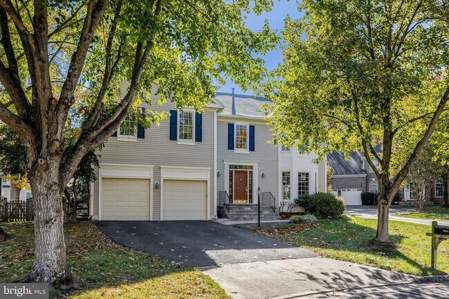 Building Photo - 47001 Smithwood Ct