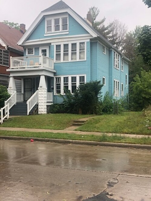 Primary Photo - 3228 N 30th St