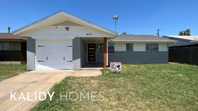 Photo - 1433 SW 60th St House